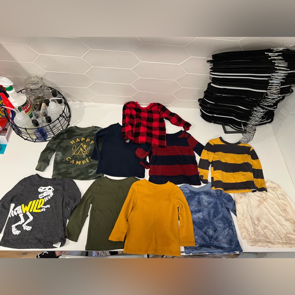 10 boys long sleeve shirts sold together. All shirts size 18-24